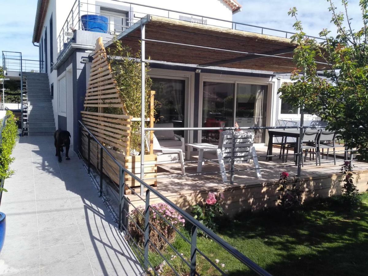 Au Domaine De Lea Apartment Hyeres Exterior photo